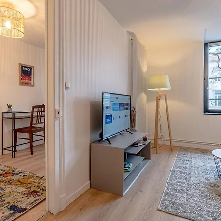 Apartament The Bonsecours Nancy